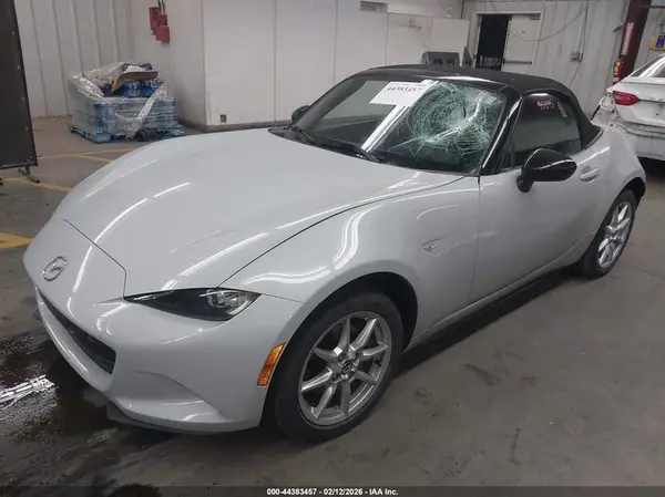 JM1NDAB79G0110372 2016 MAZDA MX-5 - Image 2