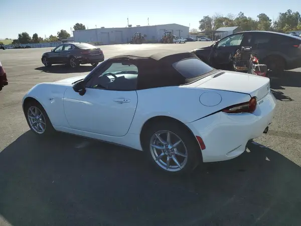 JM1NDAB79G0115801 2016 MAZDA MX-5 - Image 2