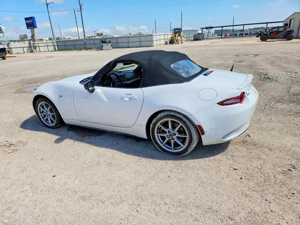 JM1NDAB7XG0117489 2016 MAZDA MX-5 - Image 2