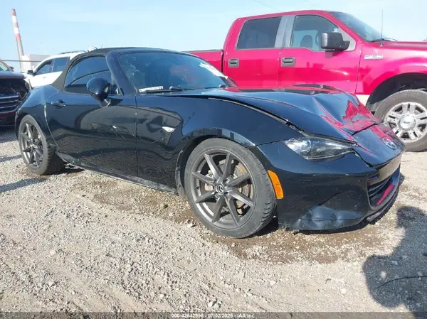 JM1NDAC70G0102773 2016 MAZDA MX-5 - Image 1