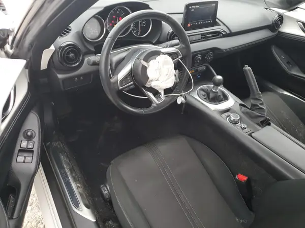 JM1NDAC70N0504919 2022 MAZDA MX-5 - Image 8