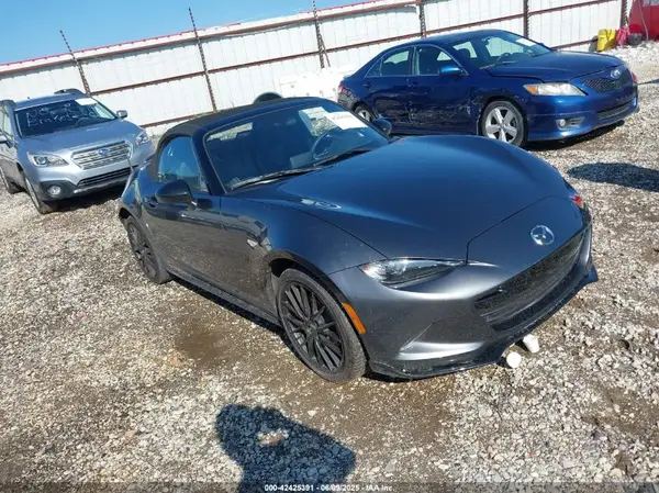JM1NDAC70P0553959 2023 MAZDA MX-5 - Image 1