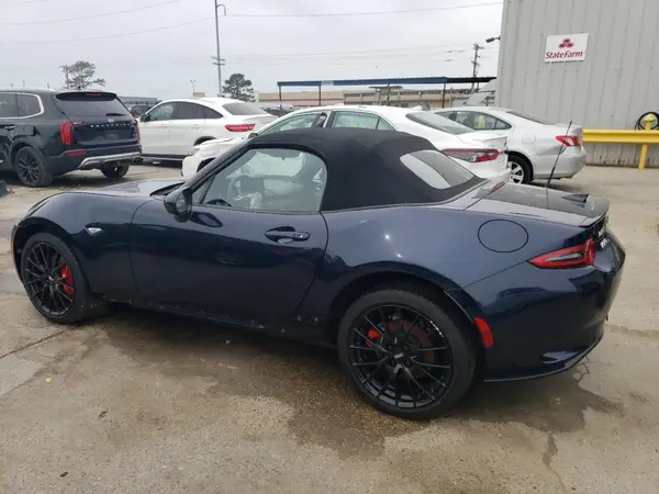 JM1NDAC70R0607327 2024 MAZDA MX-5 - Image 2