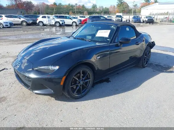 JM1NDAC71G0110266 2016 MAZDA MX-5 - Image 2