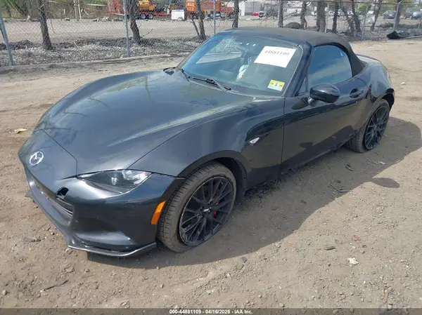 JM1NDAC71G0111319 2016 MAZDA MX-5 - Image 2
