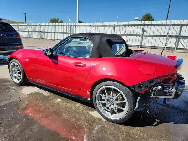 JM1NDAC71H0123617 2017 MAZDA MX-5 - Image 2
