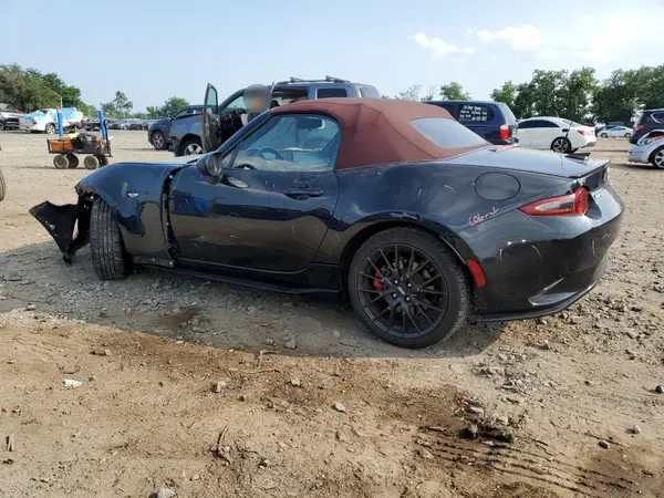 JM1NDAC71J0202002 2018 MAZDA MX-5 - Image 2