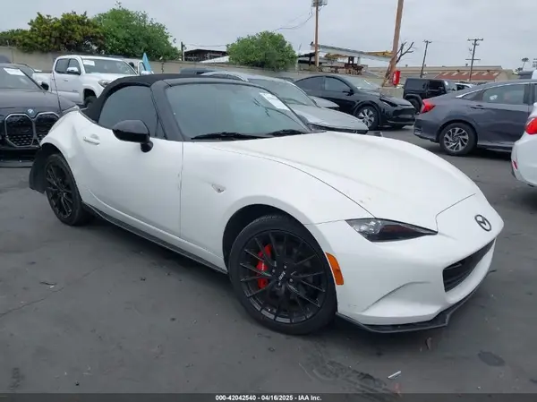 JM1NDAC72G0109482 2016 MAZDA MX-5 - Image 1