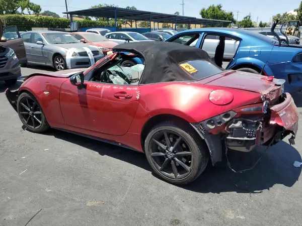 JM1NDAC72K0311747 2019 MAZDA MX-5 - Image 2