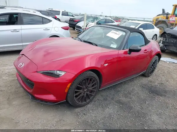 JM1NDAC73H0121187 2017 MAZDA MX-5 - Image 2