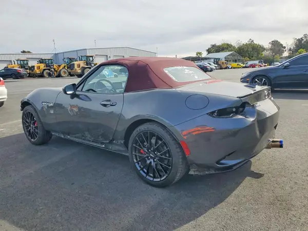 JM1NDAC73J0201921 2018 MAZDA MX-5 - Image 2