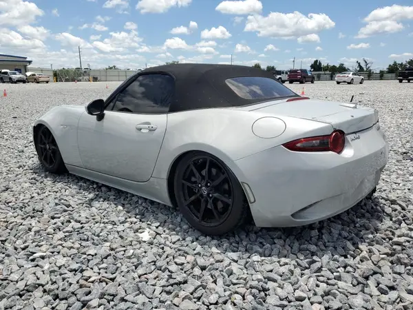 JM1NDAC73K0304418 2019 MAZDA MX-5 - Image 2