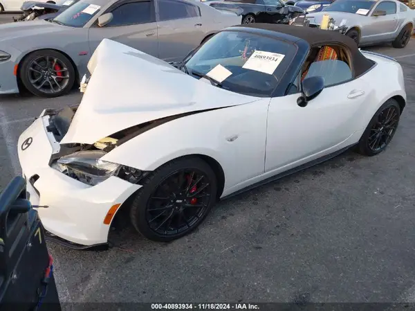 JM1NDAC74H0119898 2017 MAZDA MX-5 - Image 2