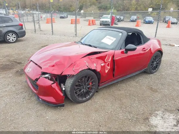JM1NDAC75G0105619 2016 MAZDA MX-5 - Image 2