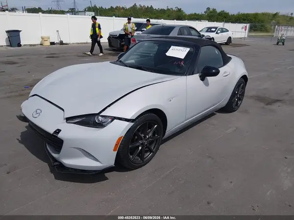JM1NDAC75G0106351 2016 MAZDA MX-5 - Image 2