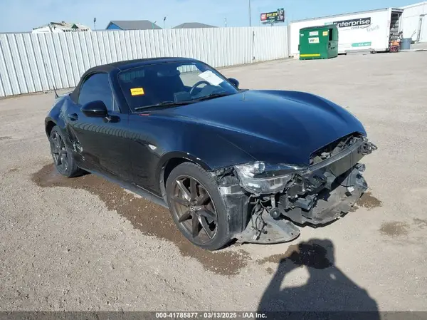 JM1NDAC75H0121871 2017 MAZDA MX-5 - Image 1