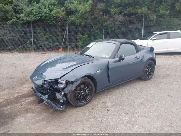 JM1NDAC75N0504477 2022 MAZDA MX-5 - Image 2