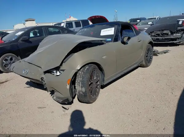 JM1NDAC75R0605721 2024 MAZDA MX-5 - Image 2