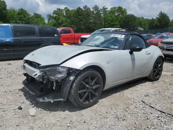 JM1NDAC76H0120597 2017 MAZDA MX-5 - Image 1