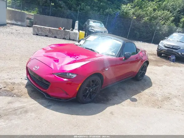 JM1NDAC76N0505492 2022 MAZDA MX-5 - Image 2