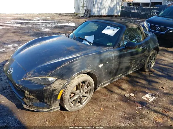 JM1NDAC77G0103001 2016 MAZDA MX-5 - Image 2