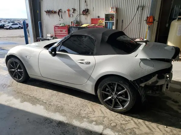 JM1NDAC77G0107615 2016 MAZDA MX-5 - Image 2
