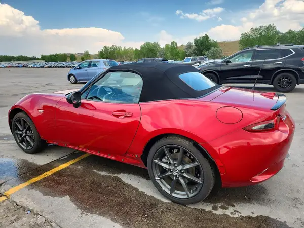 JM1NDAC77G0117075 2016 MAZDA MX-5 - Image 2