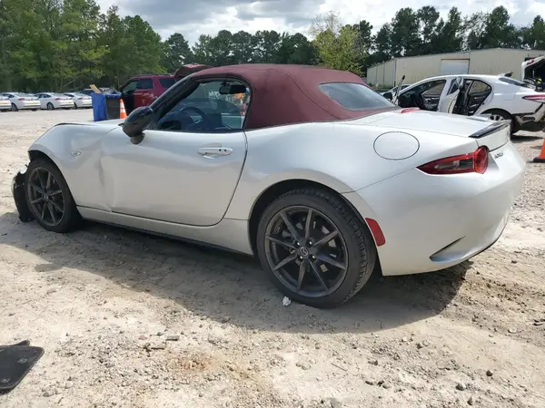 JM1NDAC77J0206183 2018 MAZDA MX-5 - Image 2
