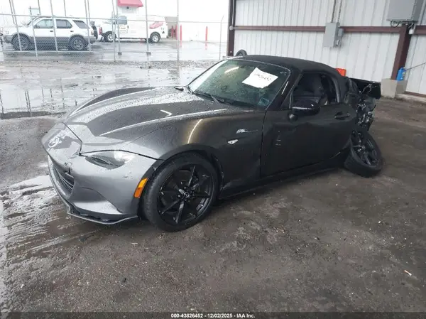 JM1NDAC77K0306236 2019 MAZDA MX-5 - Image 2