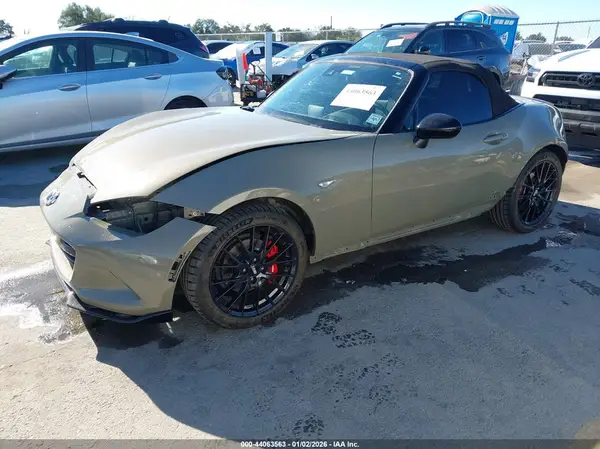 JM1NDAC77P0555224 2023 MAZDA MX-5 - Image 2