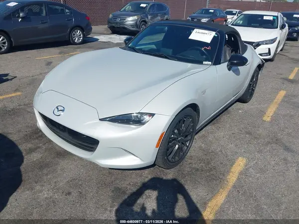 JM1NDAC78G0109535 2016 MAZDA MX-5 - Image 2