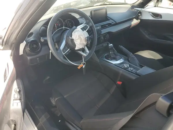 JM1NDAC78J0200277 2018 MAZDA MX-5 - Image 8