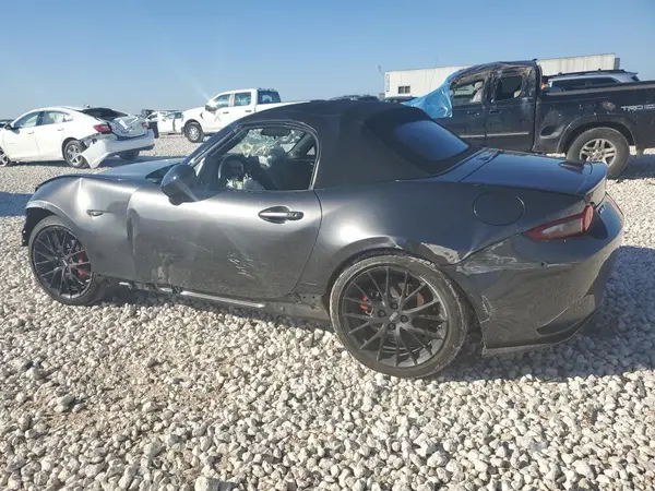 JM1NDAC78J0200280 2018 MAZDA MX-5 - Image 2