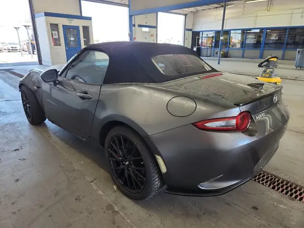 JM1NDAC78K0310876 2019 MAZDA MX-5 - Image 2