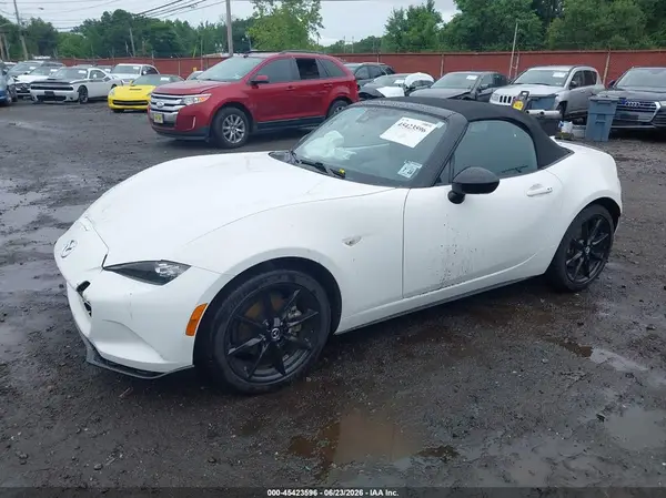 JM1NDAC78M0452213 2021 MAZDA MX-5 - Image 2