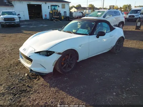 JM1NDAC79G0112637 2016 MAZDA MX-5 - Image 2