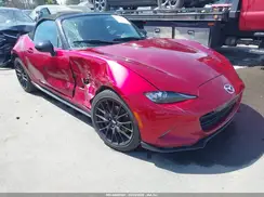 JM1NDAC79K0307677 2019 MAZDA MX-5