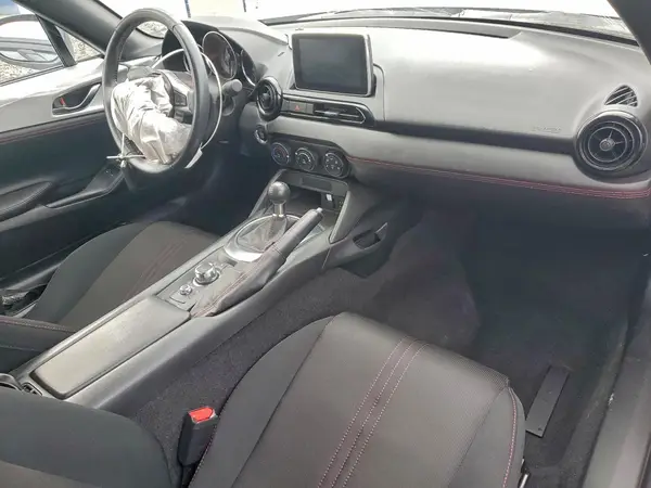 JM1NDAC7XH0120036 2017 MAZDA MX-5 - Image 8