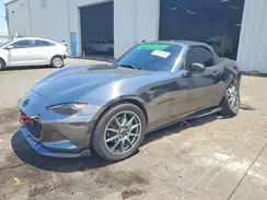 JM1NDAC7XH0121378 2017 MAZDA MX-5