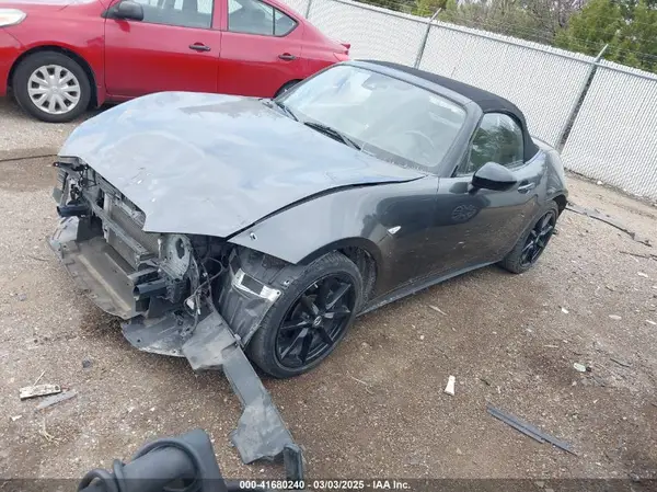 JM1NDAC7XL0414013 2020 MAZDA MX-5 - Image 2