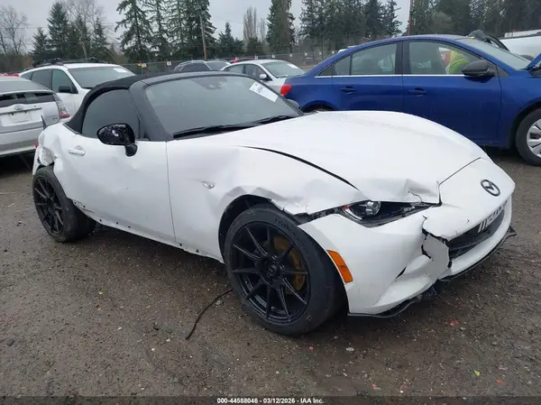 JM1NDAC7XM0460684 2021 MAZDA MX-5 - Image 1