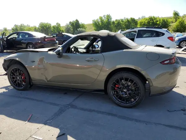 JM1NDAC7XP0555069 2023 MAZDA MX-5 - Image 2