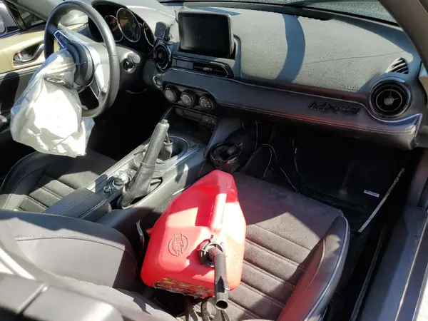 JM1NDAC7XP0555069 2023 MAZDA MX-5 - Image 8