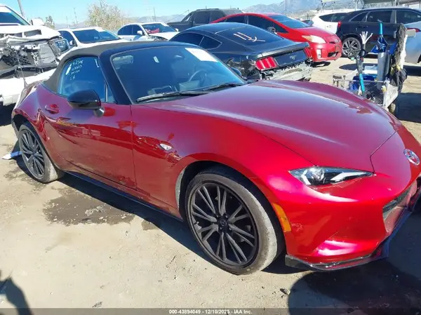 JM1NDAC7XS0659313 2025 MAZDA MX-5 - Image 1