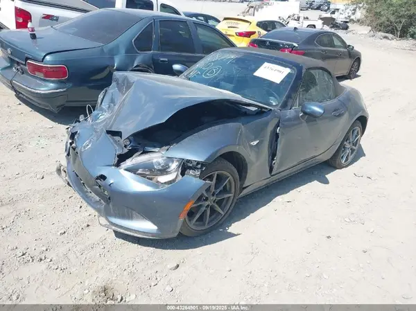 JM1NDAD70G0108779 2016 MAZDA MX-5 - Image 2