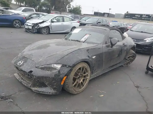 JM1NDAD70G0111004 2016 MAZDA MX-5 - Image 2