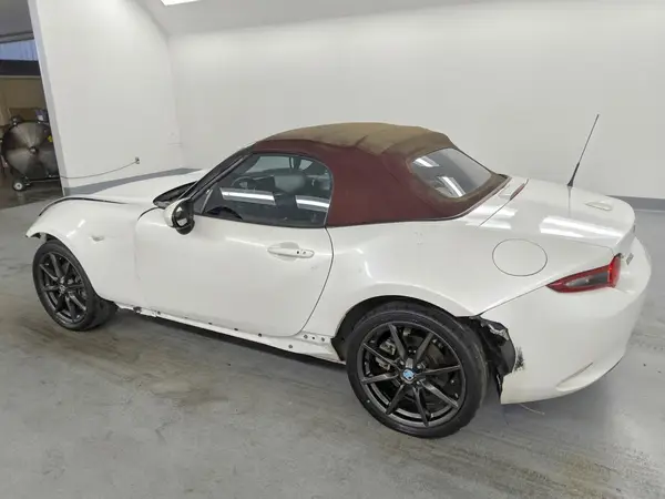 JM1NDAD70J0201857 2018 MAZDA MX-5 - Image 2
