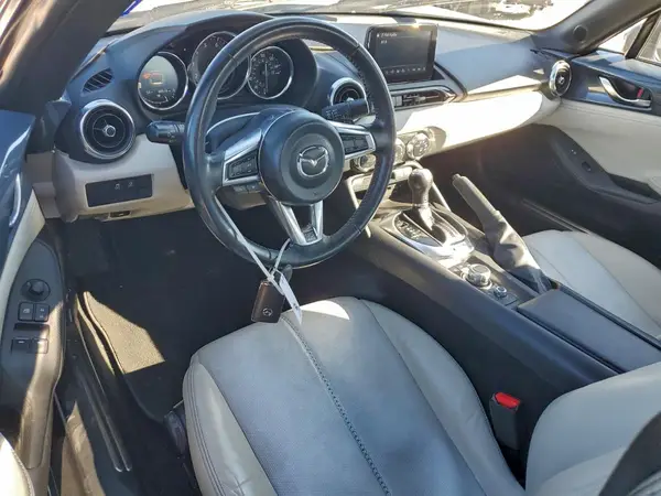 JM1NDAD70M0456514 2021 MAZDA MX-5 - Image 8