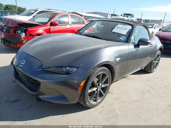 JM1NDAD71J0201480 2018 MAZDA MX-5 - Image 2