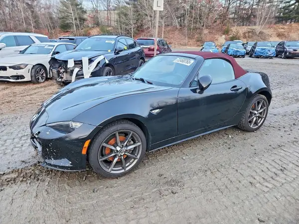 JM1NDAD71J0202578 2018 MAZDA MX-5
